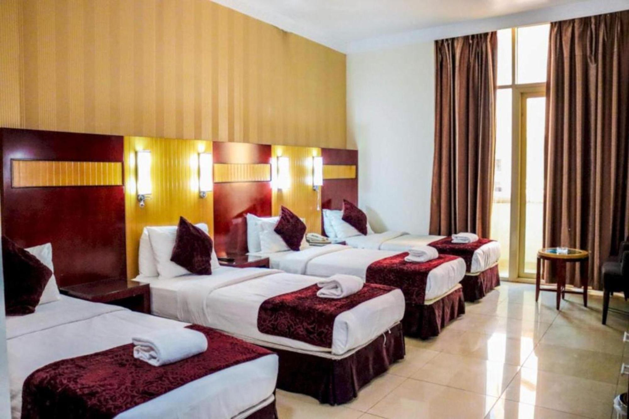 Palette Phoenix Hotel Dubai Exterior photo