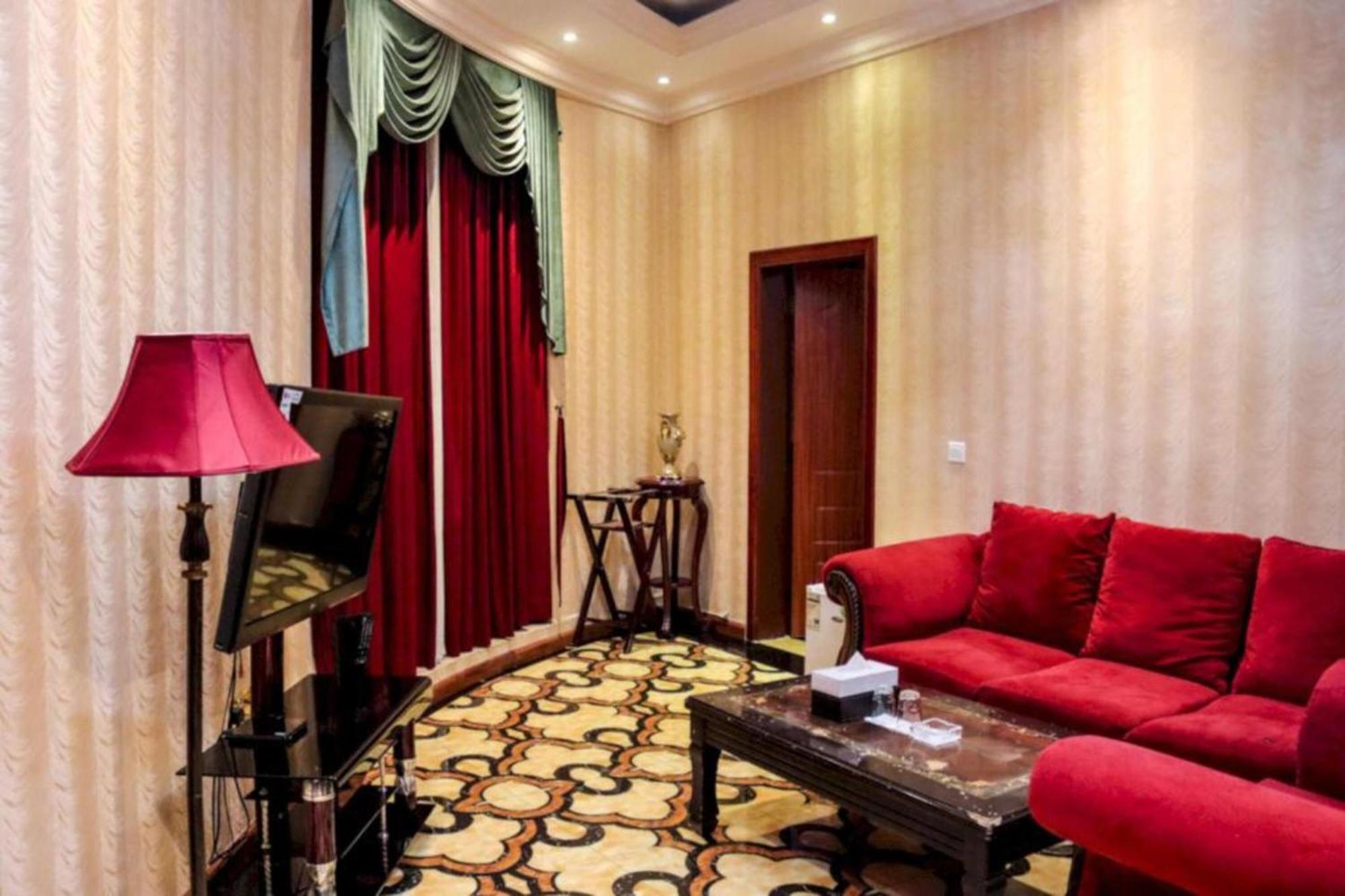 Palette Phoenix Hotel Dubai Exterior photo