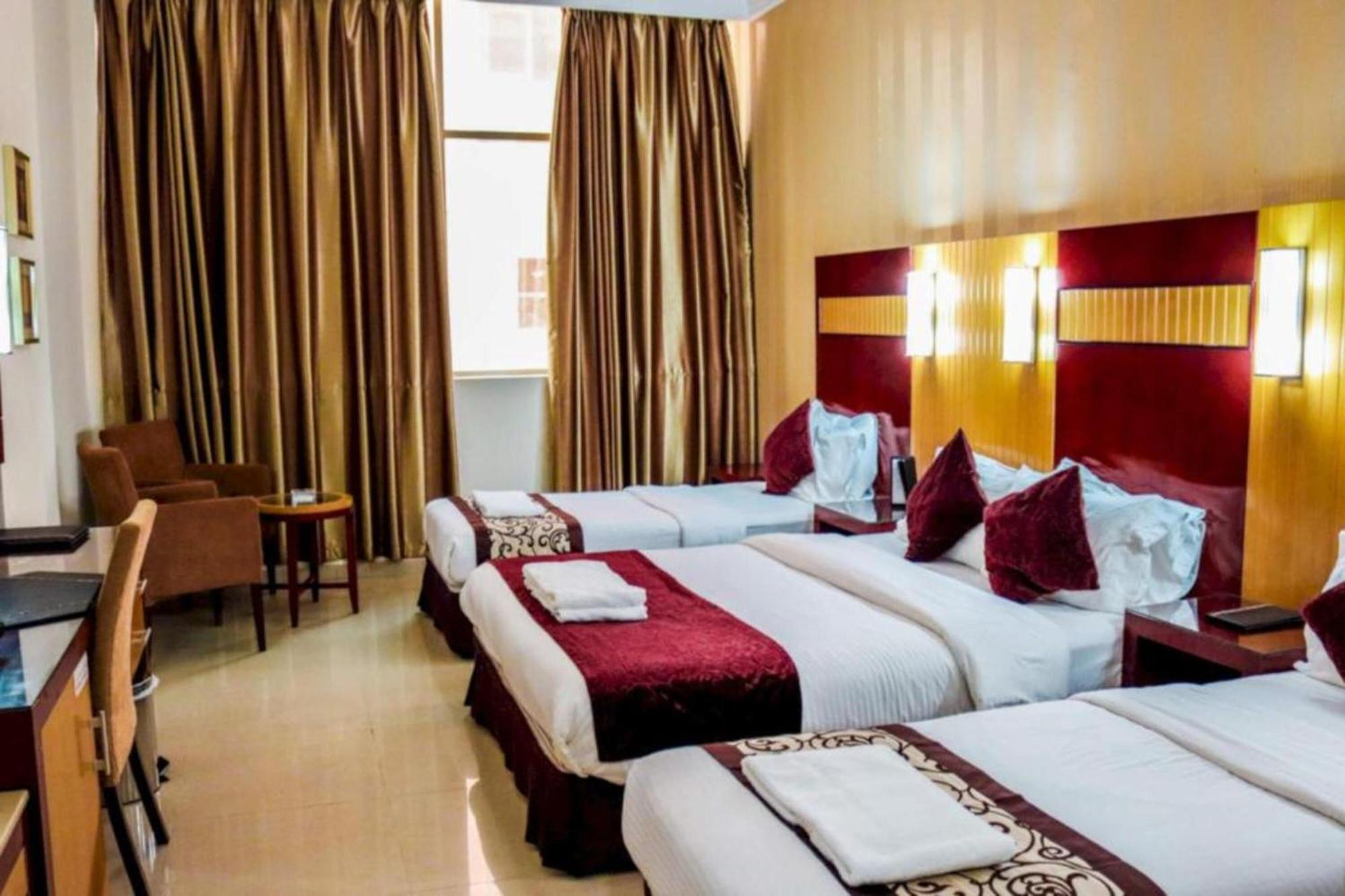 Palette Phoenix Hotel Dubai Exterior photo
