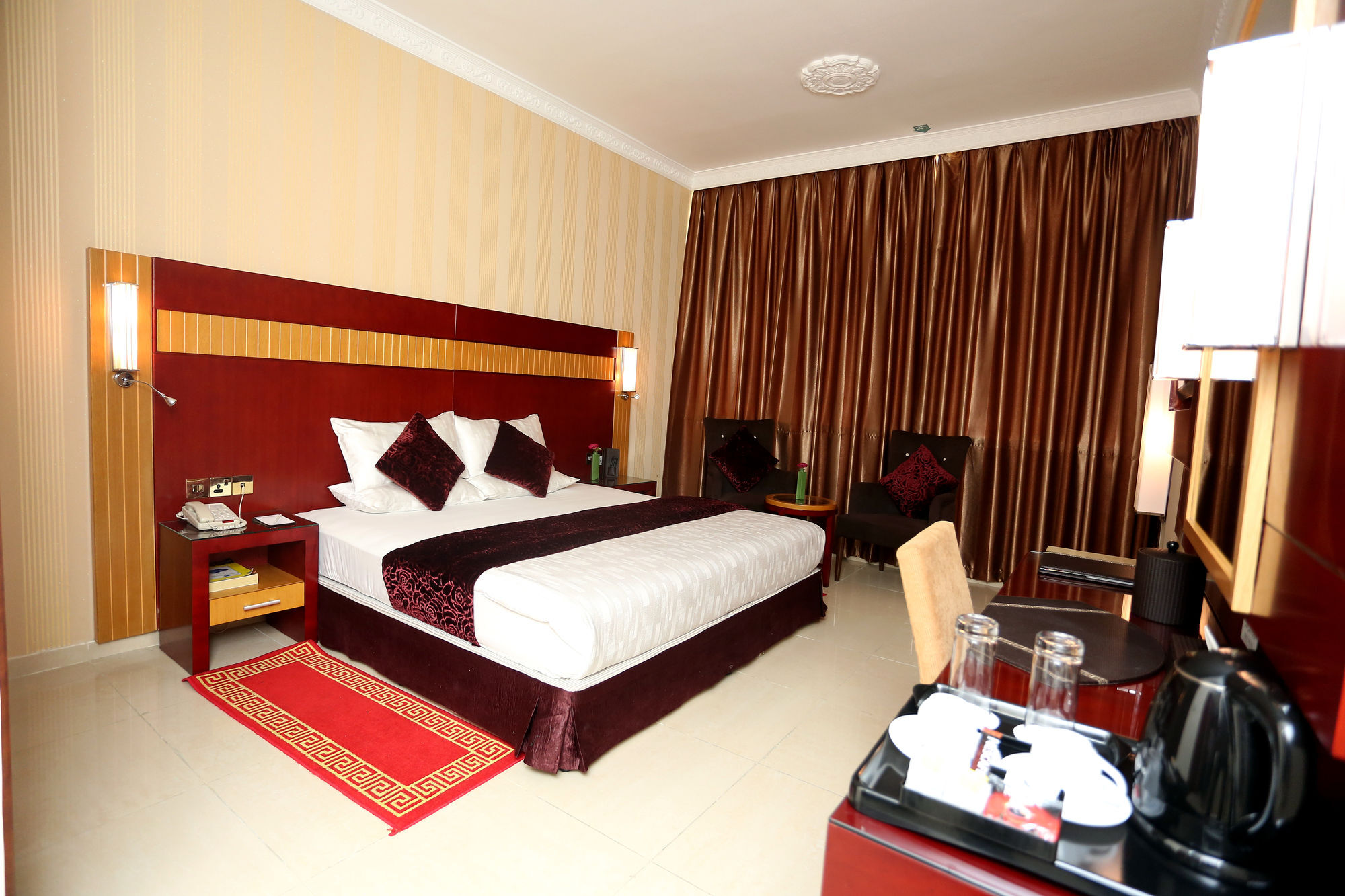 Palette Phoenix Hotel Dubai Exterior photo