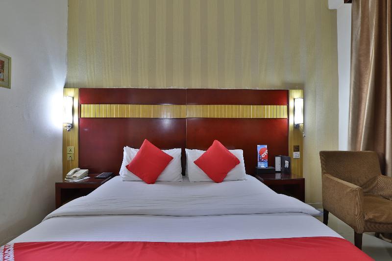 Palette Phoenix Hotel Dubai Exterior photo